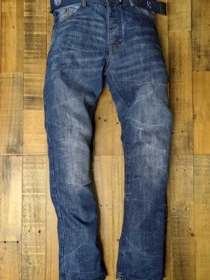 Enzo Straight Leg Jeans Ez384