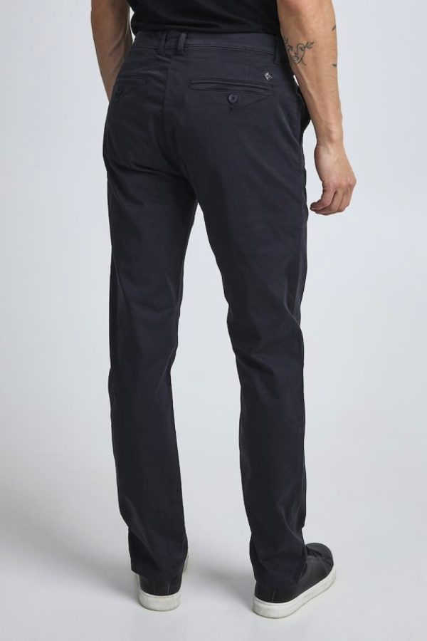 Tailored fit navy chinos