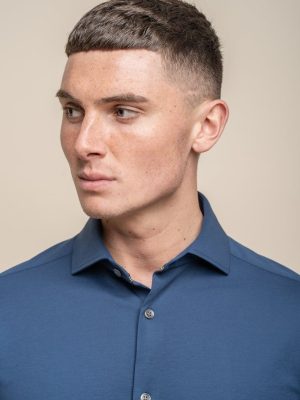 Designer men's shirt from House of Cavani - Collar detail