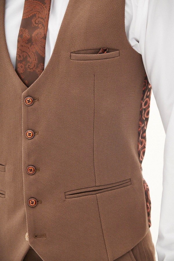 Marc Darcy HM5 Tailored Waistcoat | Tan
