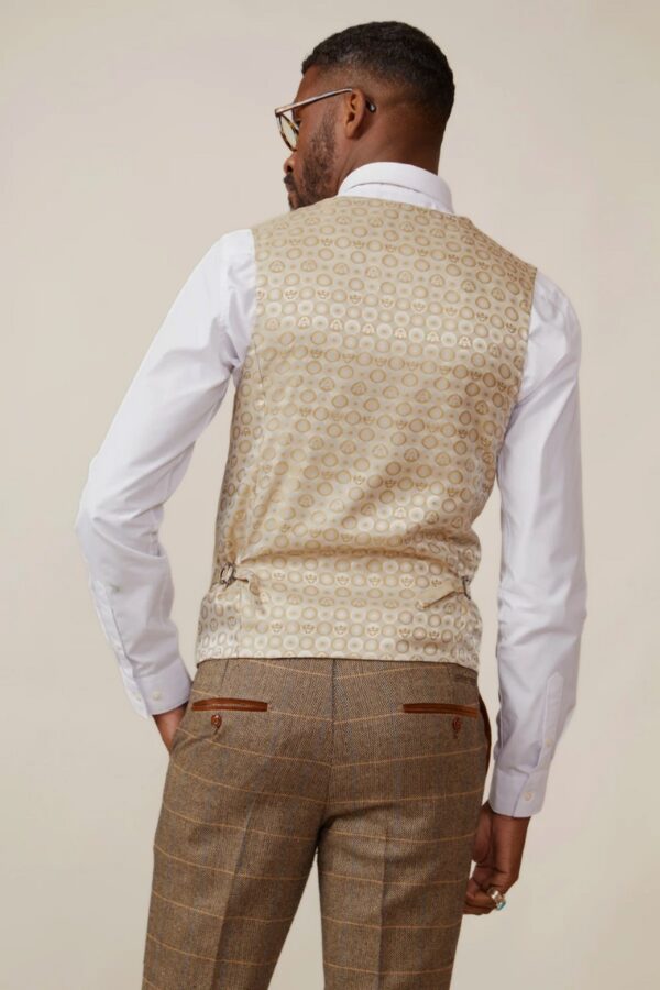 Marc Darcy Kelvin Waistcoat | Cream