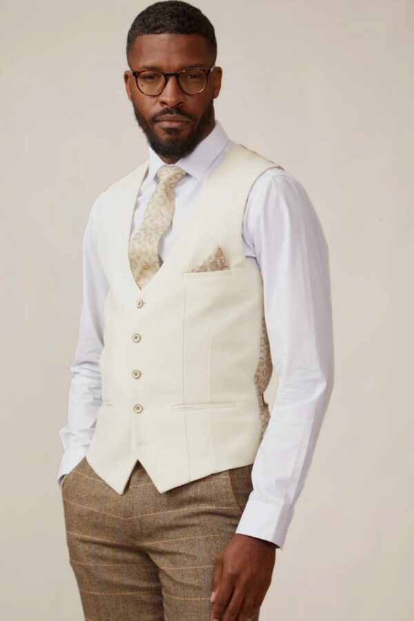 Marc Darcy Kelvin Waistcoat | Cream