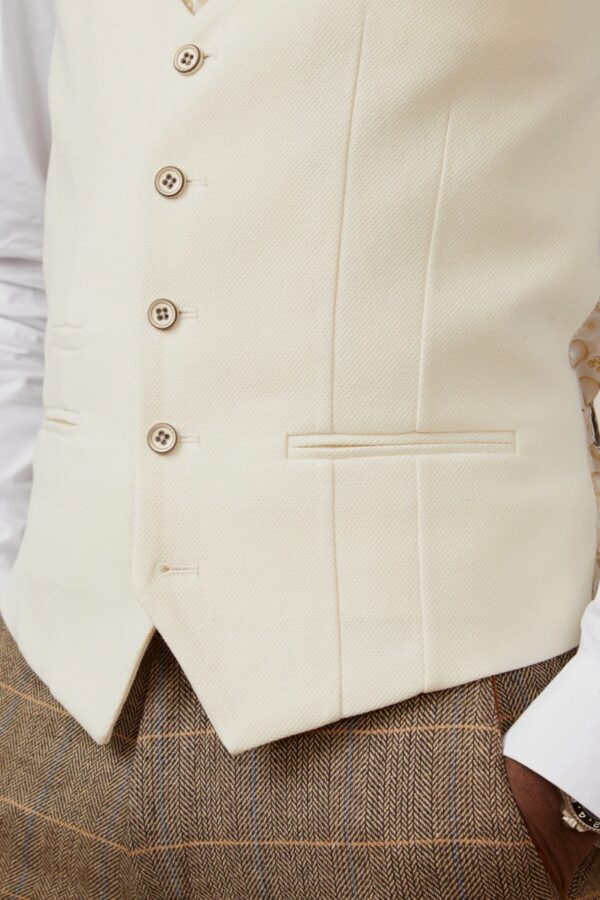 Marc Darcy Kelvin Waistcoat | Cream