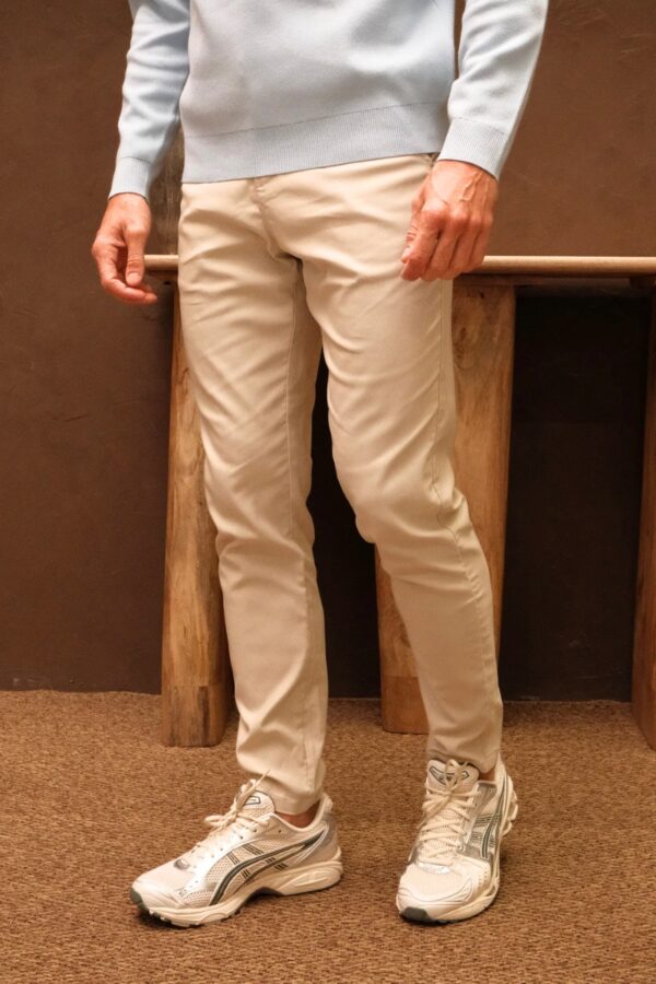 Walker and Hunt Smart Pants | Stone